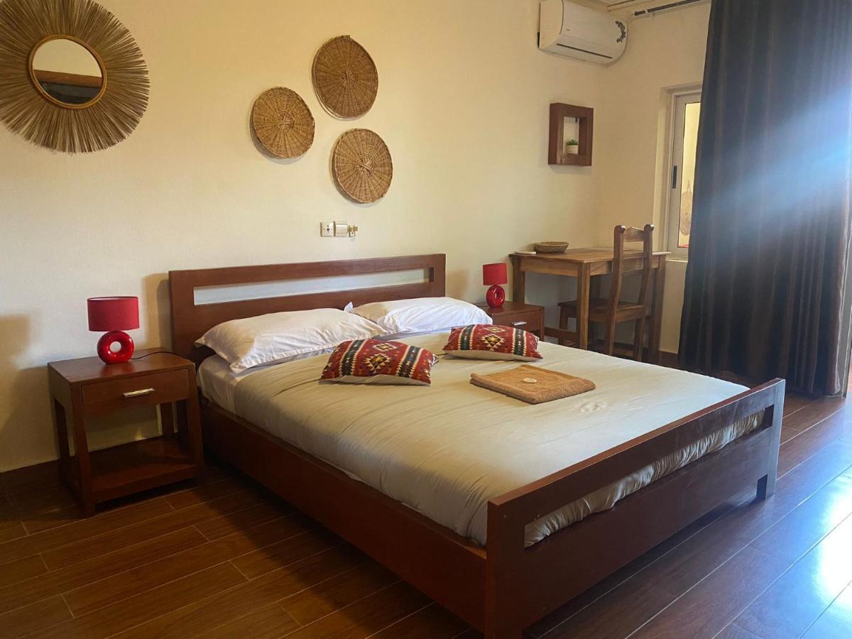 L'Oasis Guesthouse Cotonou Eksteriør bilde
