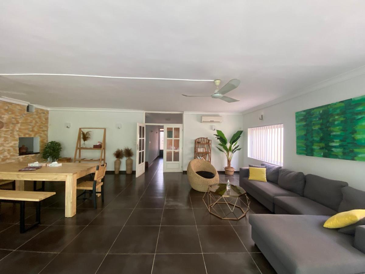 L'Oasis Guesthouse Cotonou Eksteriør bilde