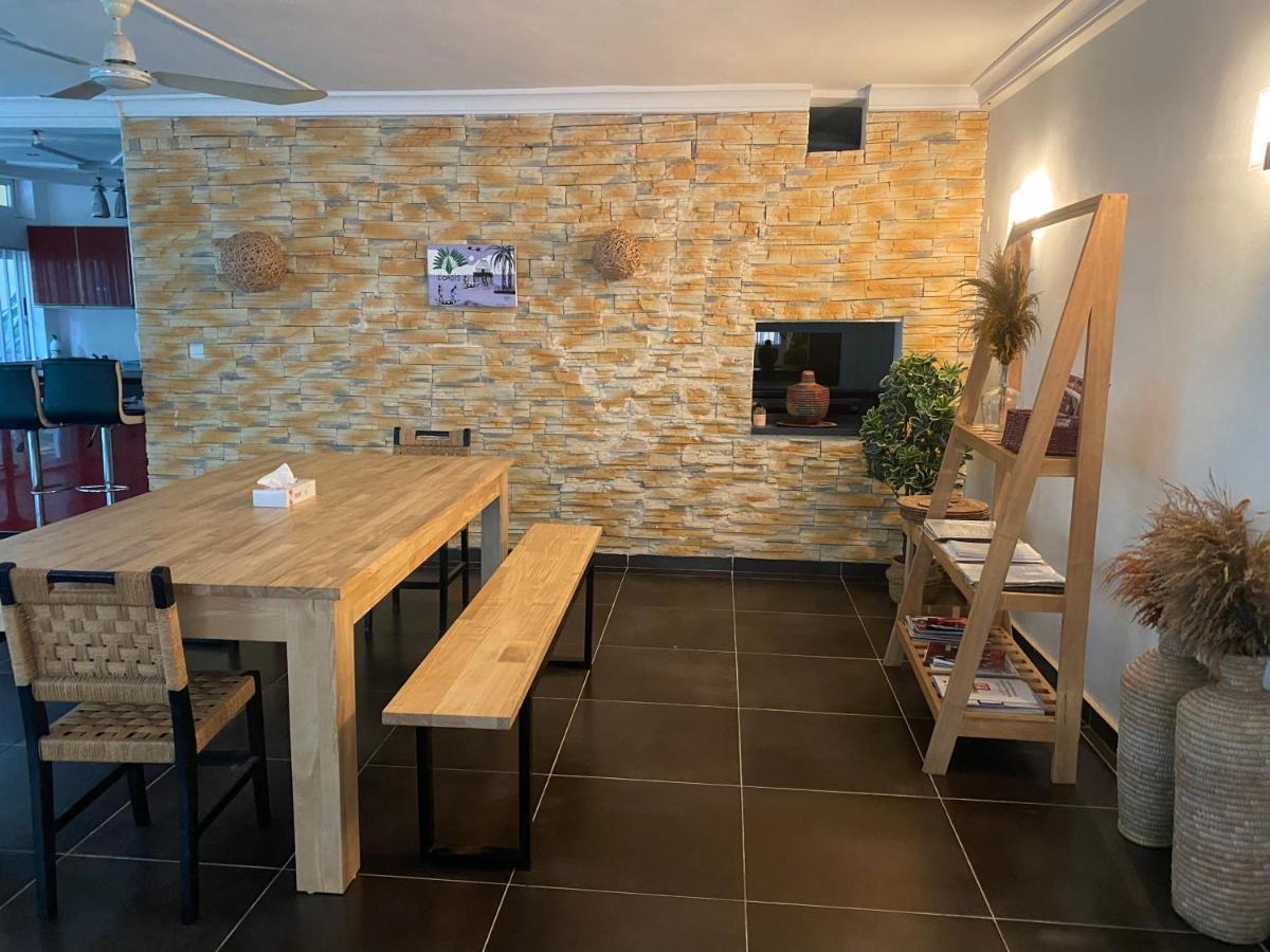 L'Oasis Guesthouse Cotonou Eksteriør bilde