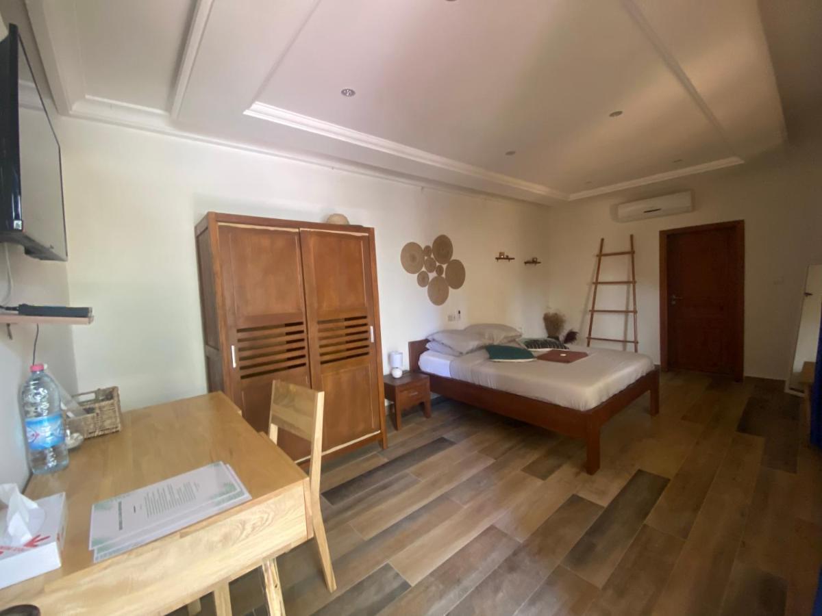 L'Oasis Guesthouse Cotonou Eksteriør bilde