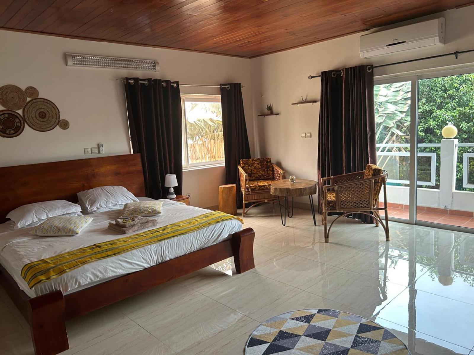 L'Oasis Guesthouse Cotonou Eksteriør bilde